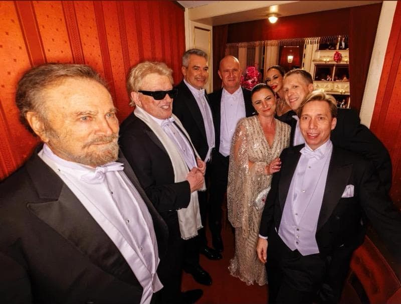 Helmut Werner mit Franco Nero, Heino, Oliver Pocher, Sandy Meyer-Wölden, Karl Nehammer, Katharina Nehammer